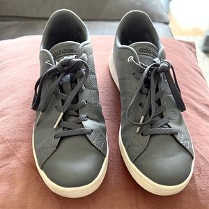 Adidas NEO Blue-Grey Print Sneakers Size 5